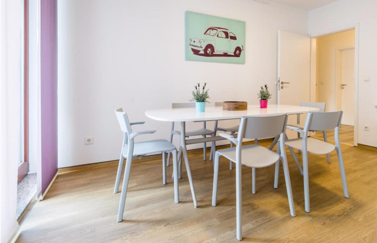דיסלדורף Homefy Oldtown Apartment - 6 People - 2 Bath - Balcony - Top Location מראה חיצוני תמונה